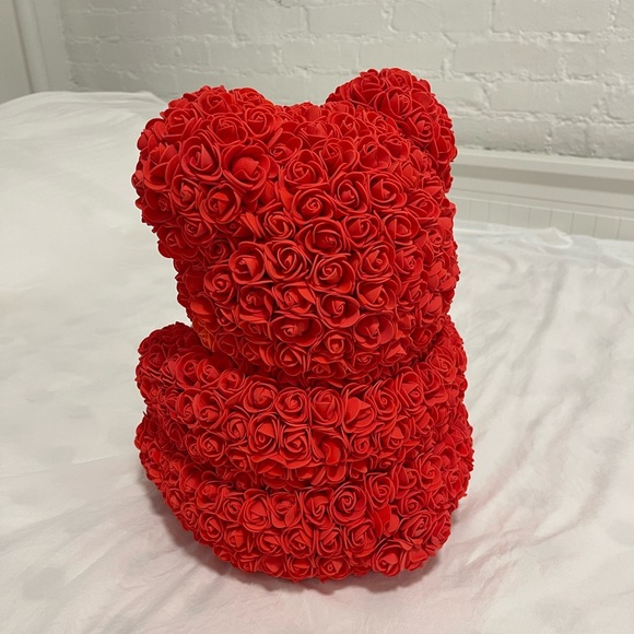 Red Flower Rose Bear - Picture 7 of 7